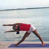 Uttihita Trikonasana 4